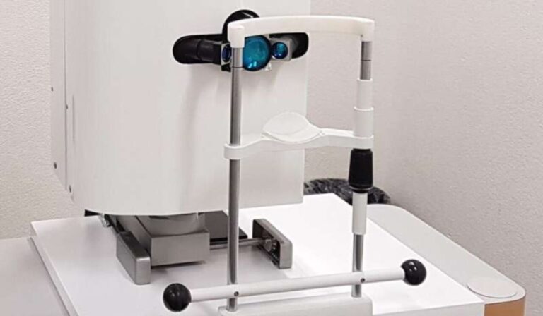 Ophthalmological Device for early diagnosis of degenerative eye ...